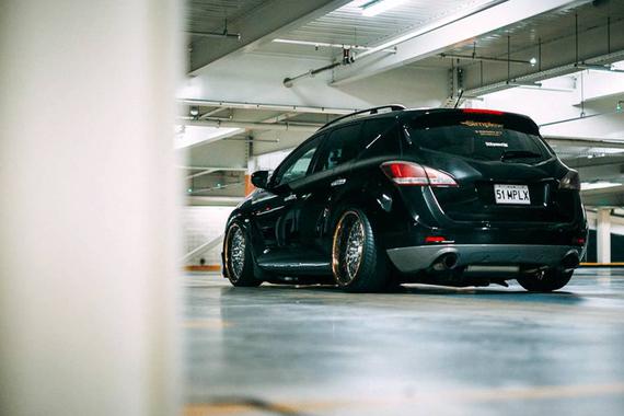 小伙把家里的日系SUV改成这样