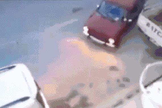 正确的停车姿势！老司机也要跪下