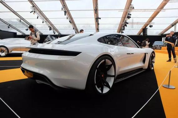 在巴黎走红毯的概念车们 总有一辆帅瞎你