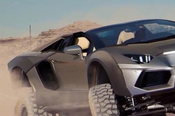 土豪把兰博基尼迈凯轮改装成越野车