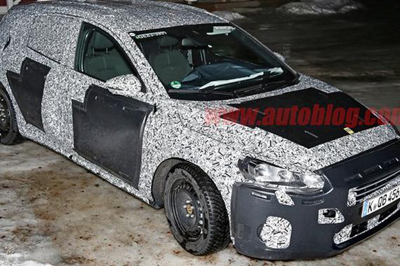 新一代福克斯两厢版谍照曝光 或年内发布