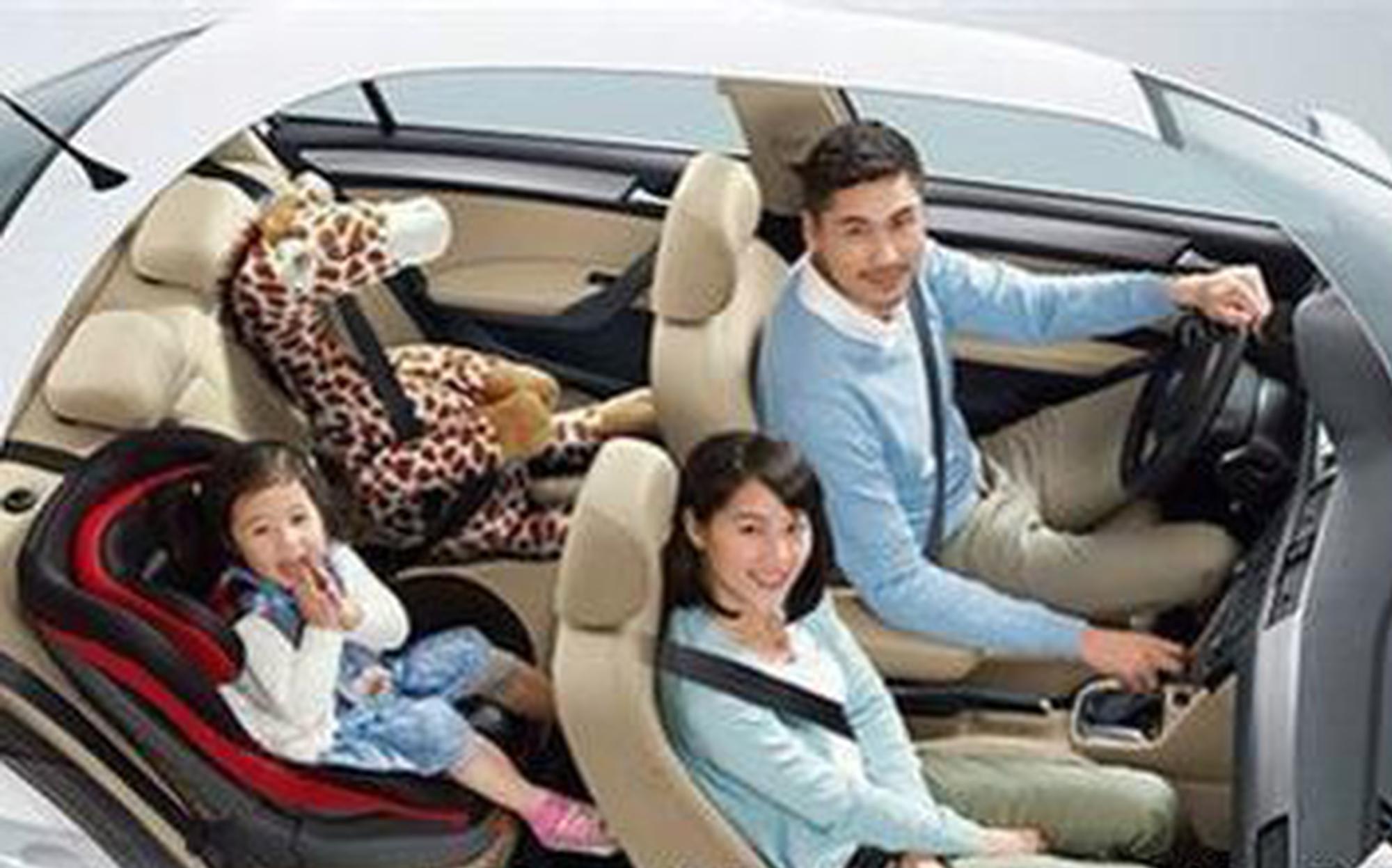 孩子这样坐车有危险！不要养成这5个习惯！