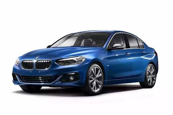 入门级豪车，宝马1系三厢版比奥迪A3差多少？