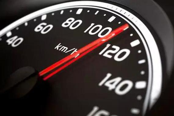 汽车开到这个速度最省油，您留意过吗？