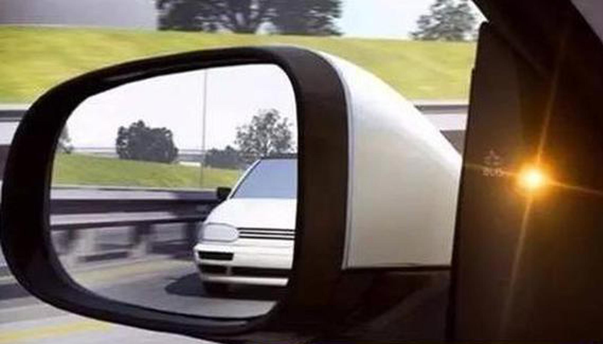 老司机忘了一个什么小动作，而撞车了