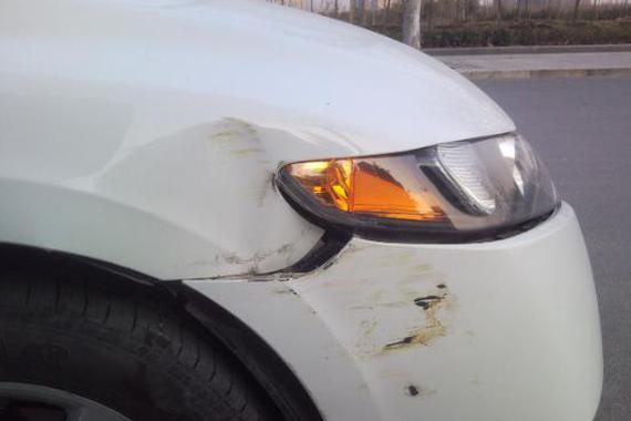 如何不被坑：小剐蹭不用进修理厂