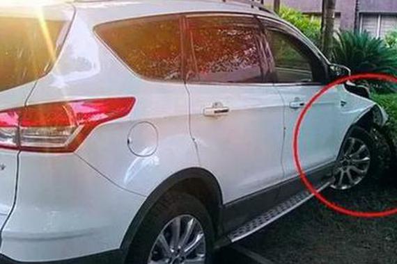 倒车时的四大视线盲区，一般人我不告诉他