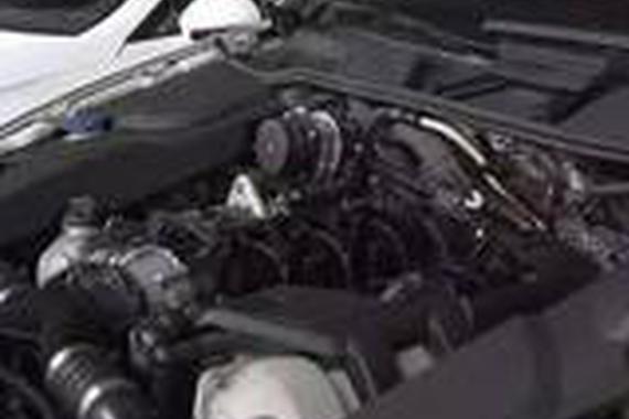 300万保时捷开到4s店保养，当场爆炸！