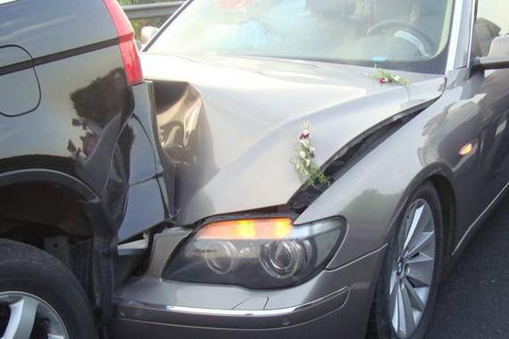 三个与“灯”有关的追尾后车不用负全责？