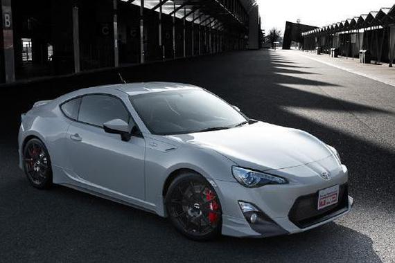 十大平民跑车，你知道几款？