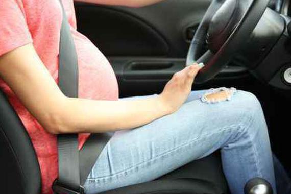孕妈妈开车的正确姿势是什么？