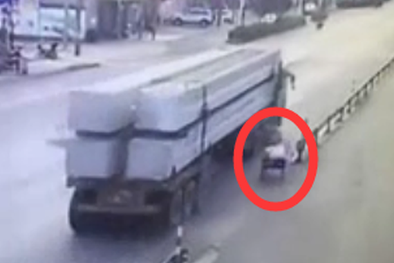 视频：大货车事故频发！但不能全怪它们