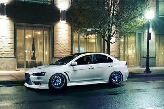 汽车长时间停放，这四点一定要做好！