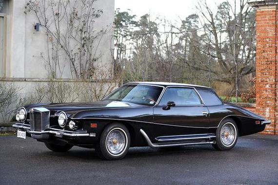 这车设计极其奢华，猫王也争做车主