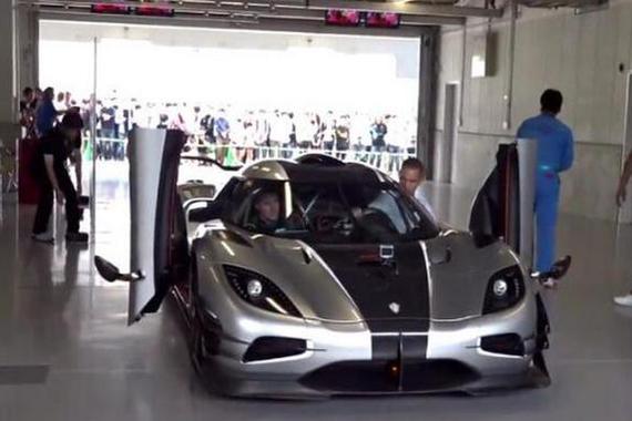 5000万的柯尼塞格，没有设计倒挡？