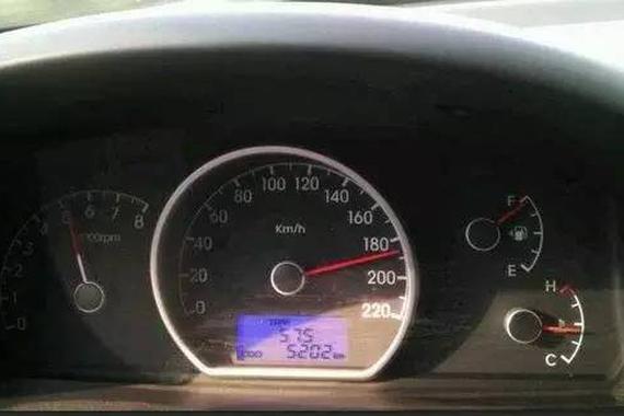 新司机开车，一年虎，二年狼，三年小绵羊