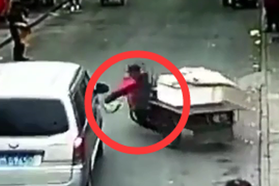 视频：诡异的命案！无辜的路人当场丧命