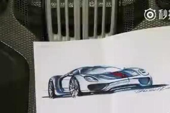 视频：保时捷918的组装过程