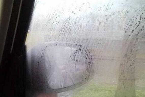 车窗起雾就用抹布？别傻了！