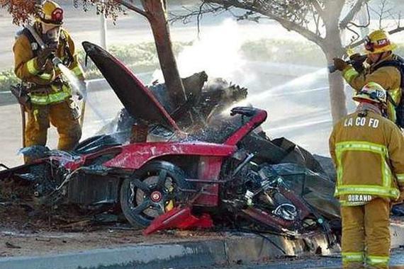 车祸对比图，不要再抱怨国内限速了