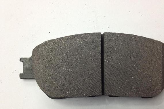 老生常谈还是有人不懂！刹车片多久换一次