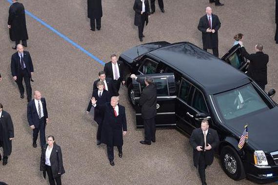 为特朗普定制的“陆军一号” 大概长这样