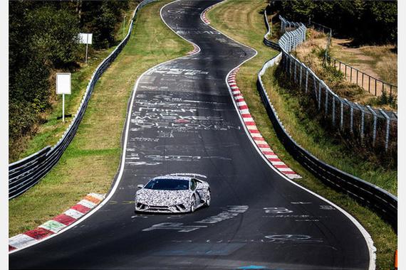 纽北新王！兰博基尼6分52秒01刷新记录