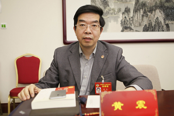 黄震：蓝天杀手“满地跑” 不灭它，雾霾难除！