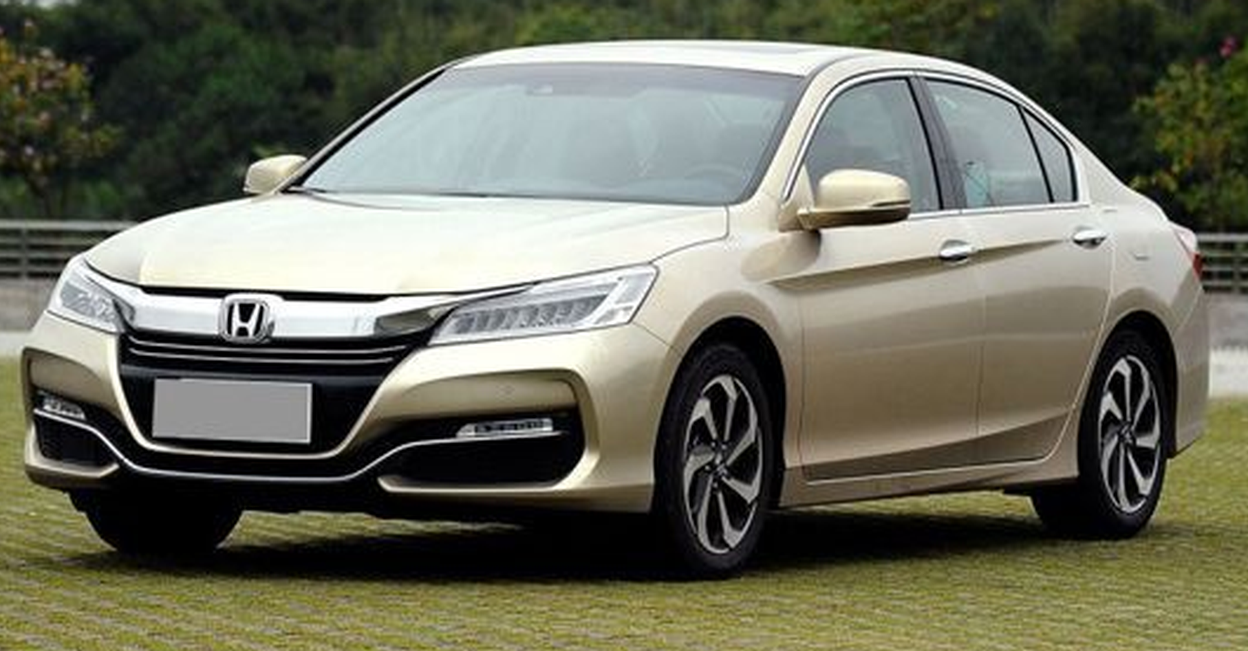 这些车号称开不坏的日系中型车