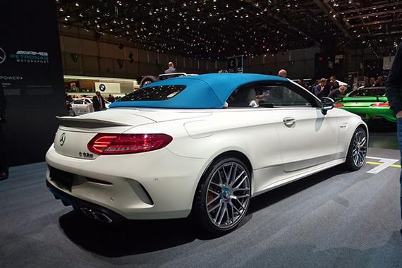 AMG C 63蓝顶敞篷版亮相日内瓦 限量150台