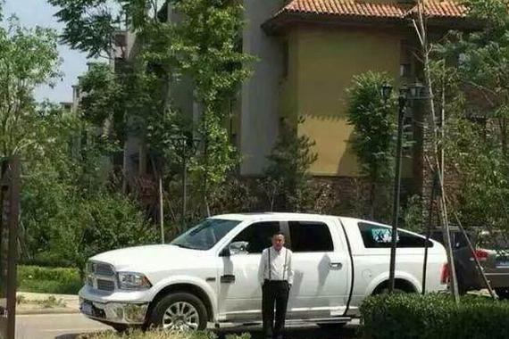 在东北除了赵本山就属他最红