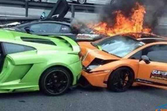 要想开开心心驾车 这些动作千万不能做！