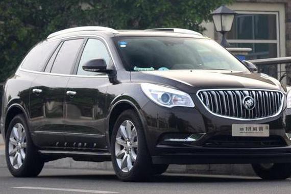 轴超3米比Q7大一圈，V6动力，比X5少近半