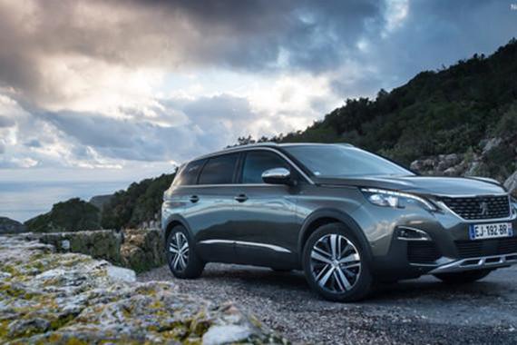 它的小弟拿欧洲年度车头衔，能拼过GS8吗