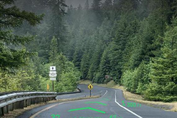 全景 AR HUD 明年就要来了