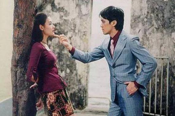 别以为手动挡车廉价，开这些车的非富即贵