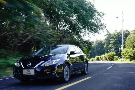 底盘单薄，隔音差？这些日系车大喊不服！