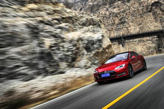闪电魔力 特斯拉Model S P90D