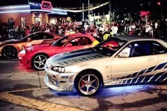 总觉得老美的生活特潇洒？因为你还缺辆车