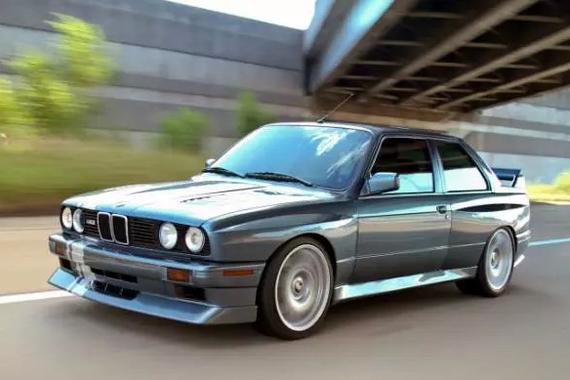 这台宝马M3才是真正的终极驾驶机器