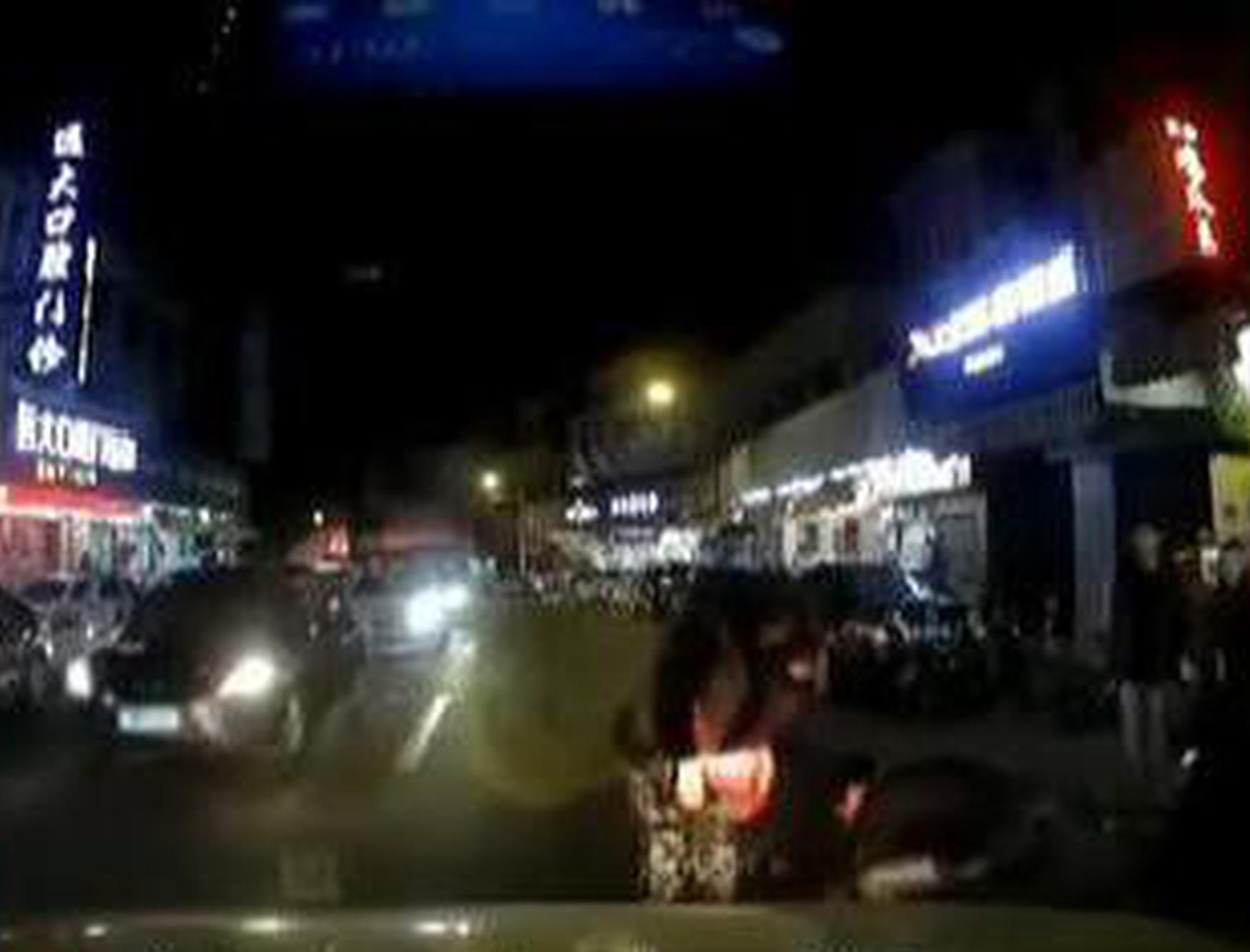 “碰瓷党”出没！被“碰”后该怎么做？