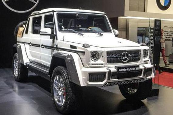 买不起只能看，搭V12全球最贵SUV