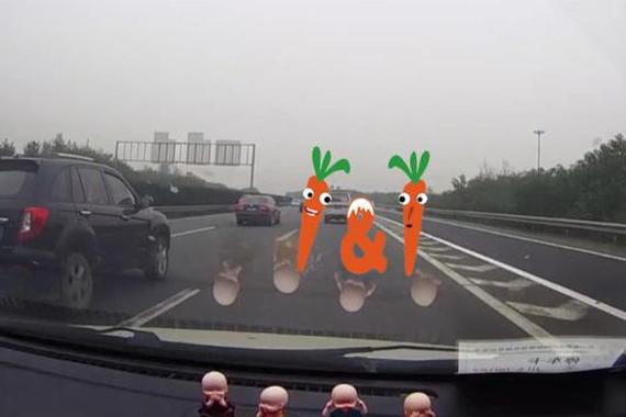 视频：前车变道你就跟？司机可别这么盲目