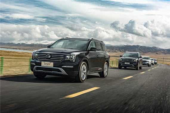 广汽传祺GS8高端突破，创新年开门红