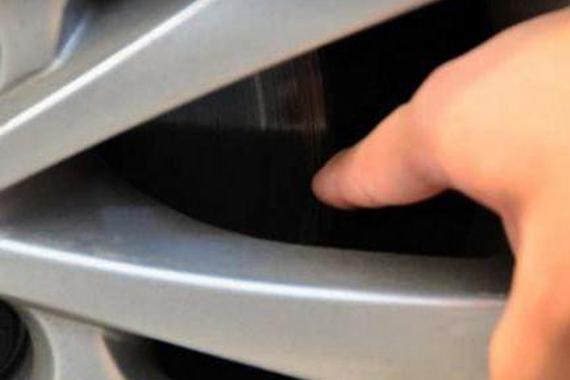 刹车“轻重”全靠它，教你自检刹车盘片！