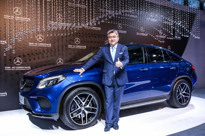 北京梅赛德斯-奔驰销售服务有限公司执行副总裁,负责销售与市场营销的段建军