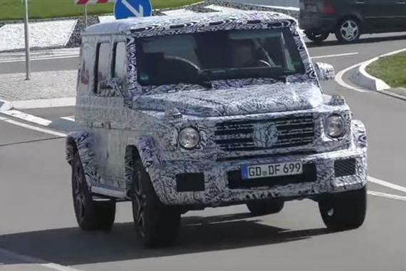 曝全新AMG G63路试谍照 或2019年发布