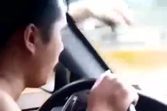 这开车技术给你99分 心态给你101分！