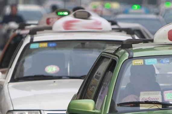 不想追尾？一定不要跟在这6种车后面！