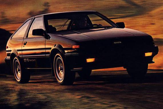 先干FD再超R32, 拓海秋名山靠的只是车轻?